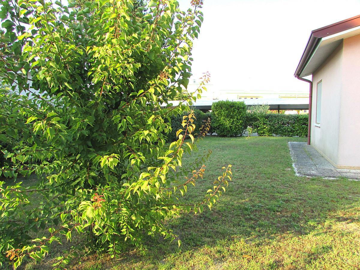 Ferienwohnung Azzurro Bibione Exterior foto